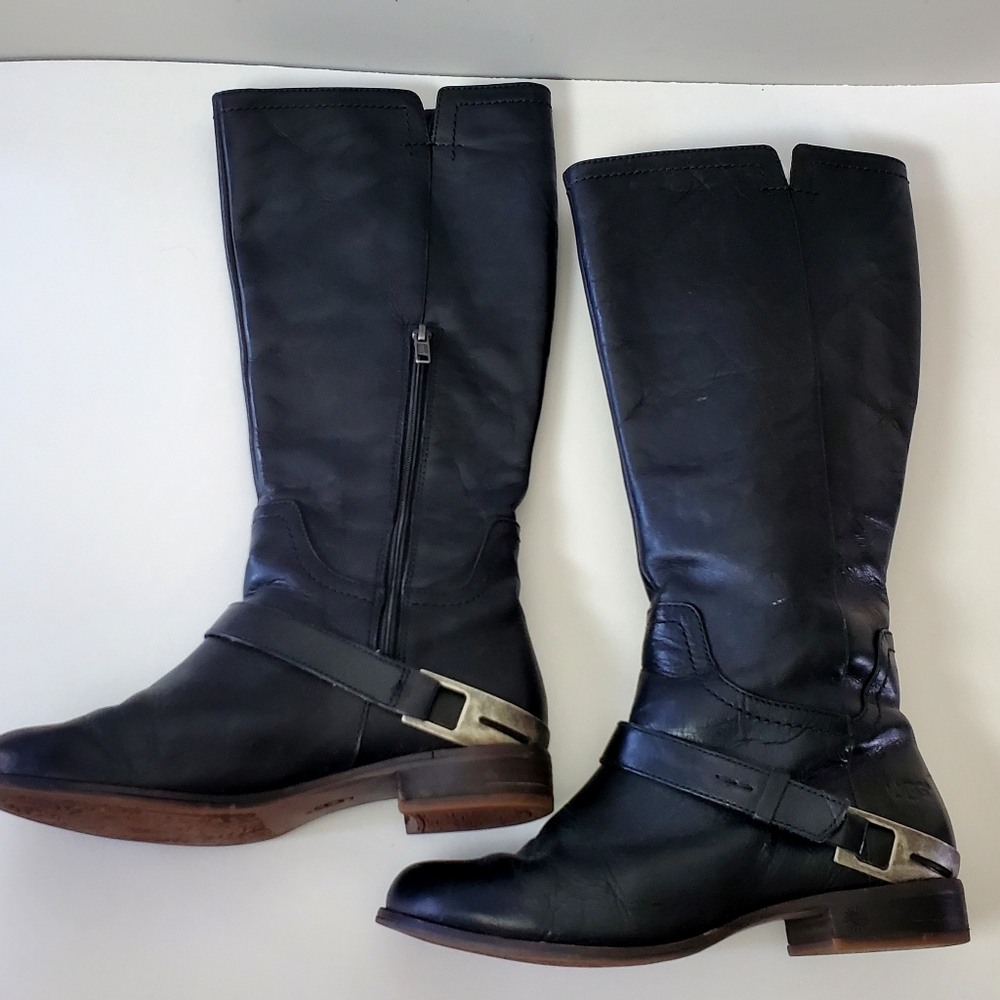 UGG Women's Channing Il Equestrian Riding Boots Black Leather Size 7!